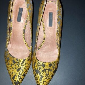 Matiko Yellow and Black Floral Heels